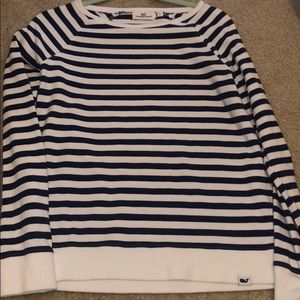 Vineyard vines small shirt